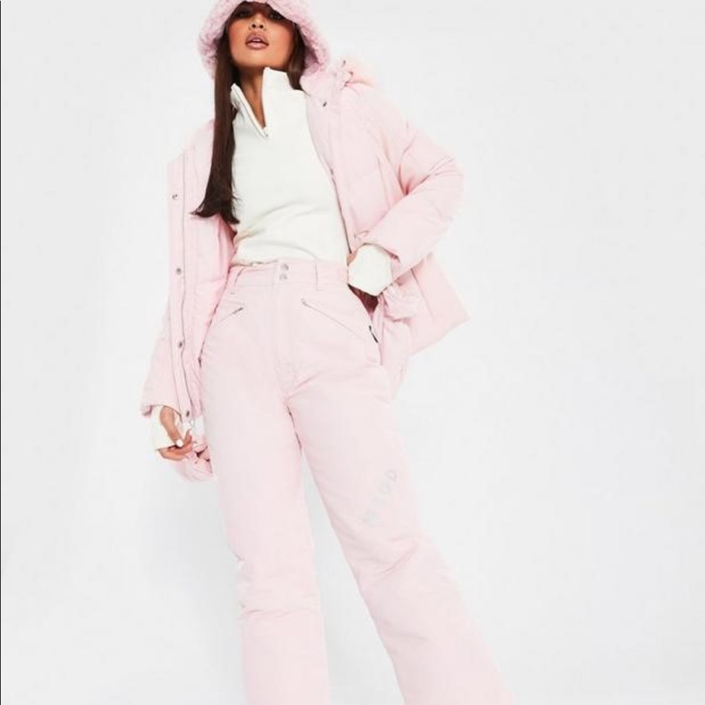Missguided Pink Ski Set